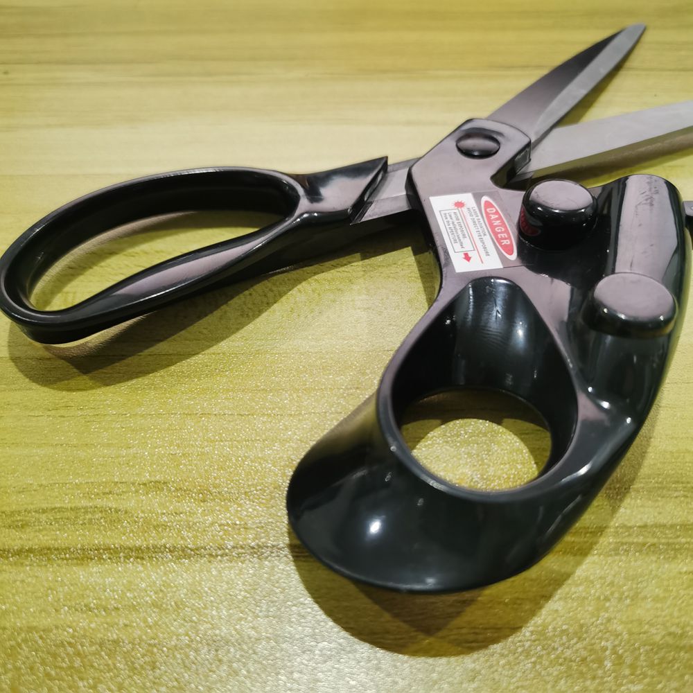 مقص جديد احترافي من الفولاذ ال - مراجعة Scissors Stainless Craft وسعره
