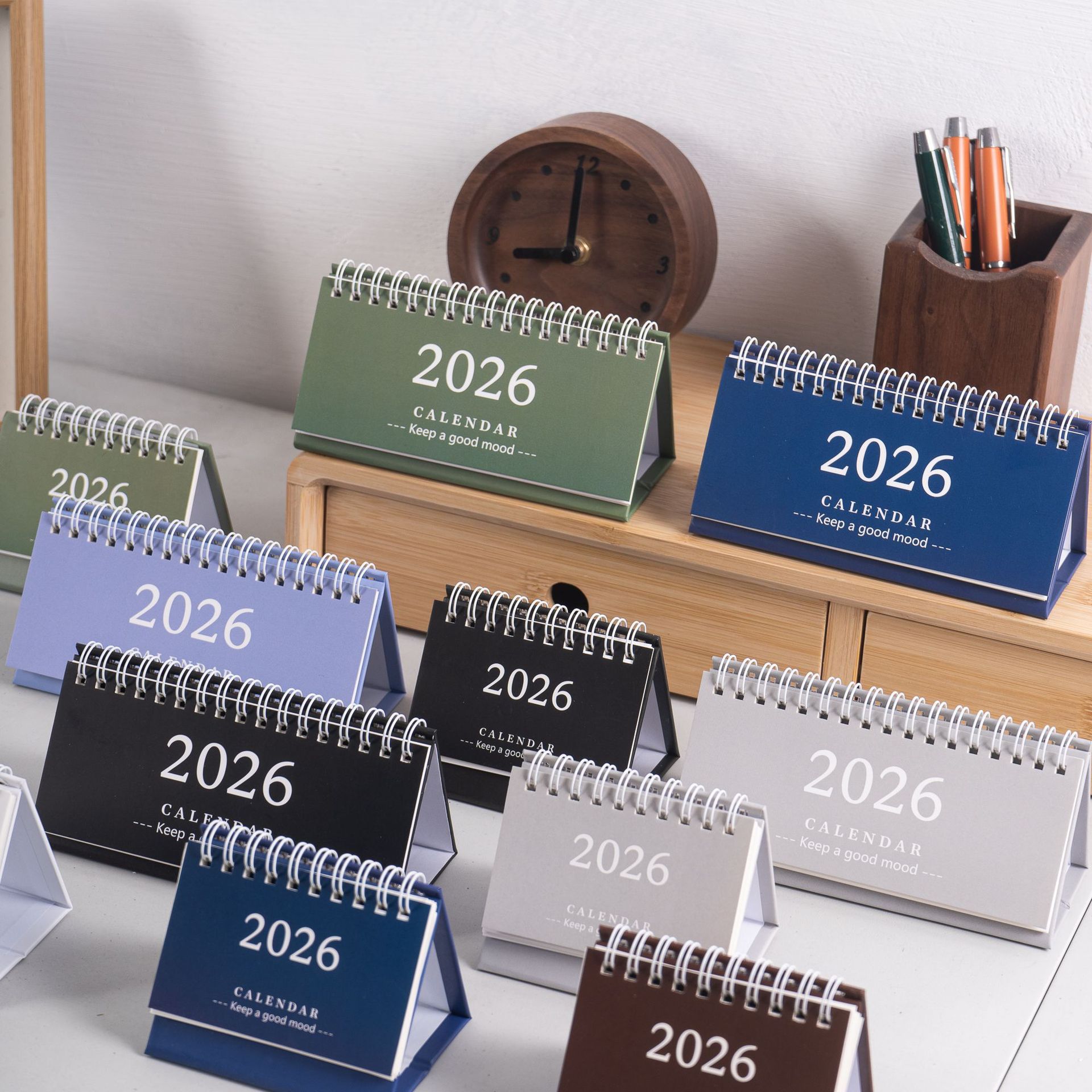 بسيط أجندة مكتبية /رزنامة مكتب - مراجعة Office Stationery Supply List وسعره